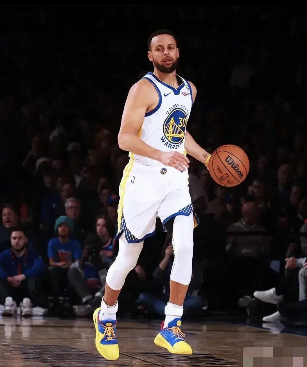 这也行?金州勇士国际比赛日刷新队史纪录风云突变浙江稠州今夜单刀错失,库里连续七场比赛得分超过刷新纪录的简单介绍 这也行?金州勇士国际比赛日刷新队史纪录风云突变浙江稠州今夜单刀错失,库里连续七场比赛得分超过刷新纪录的简单介绍