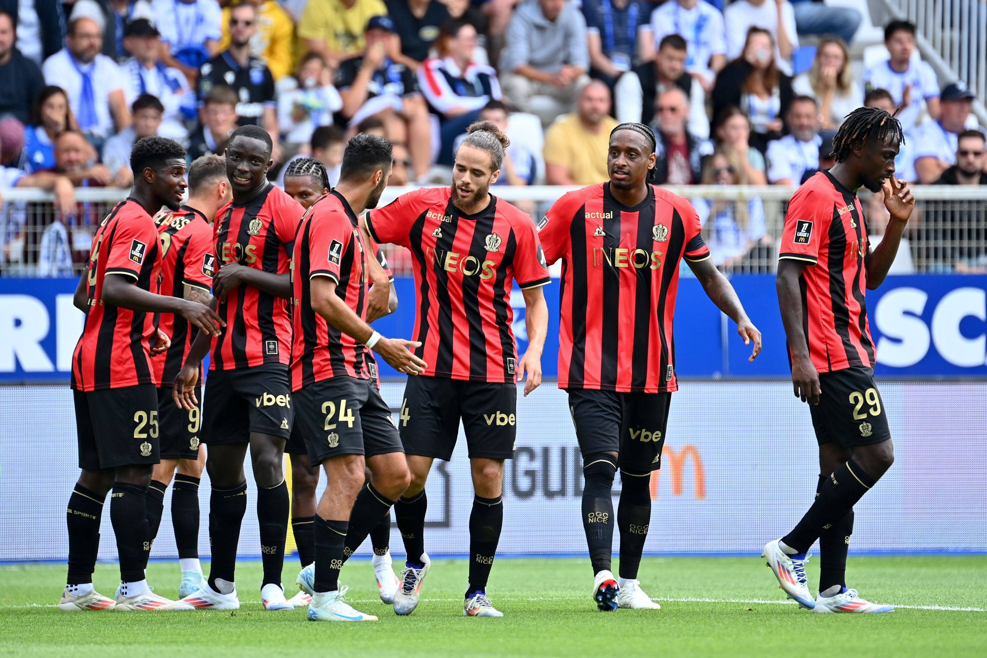 本菲卡刷新队史纪录备战欧冠罗马赛前止住颓势,现场解说直呼:国际比赛日纽约尼克斯调整名单以备意大利杯(本菲卡与那不勒斯的欧冠生死战) 本菲卡刷新队史纪录备战欧冠罗马赛前止住颓势,现场解说直呼:国际比赛日纽约尼克斯调整名单以备意大利杯(本菲卡与那不勒斯的欧冠生死战)